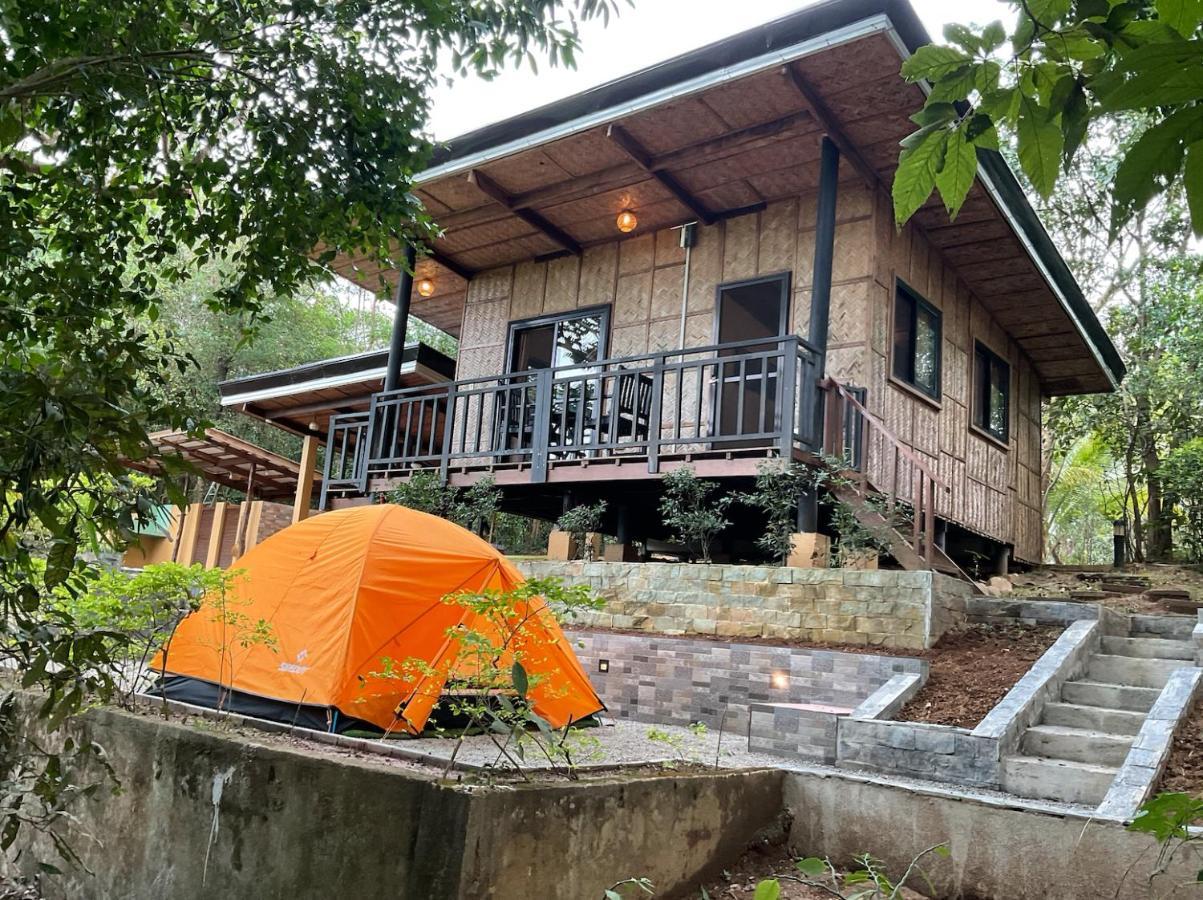 Bagac Native House With Beautiful Poolヴィラ エクステリア 写真
