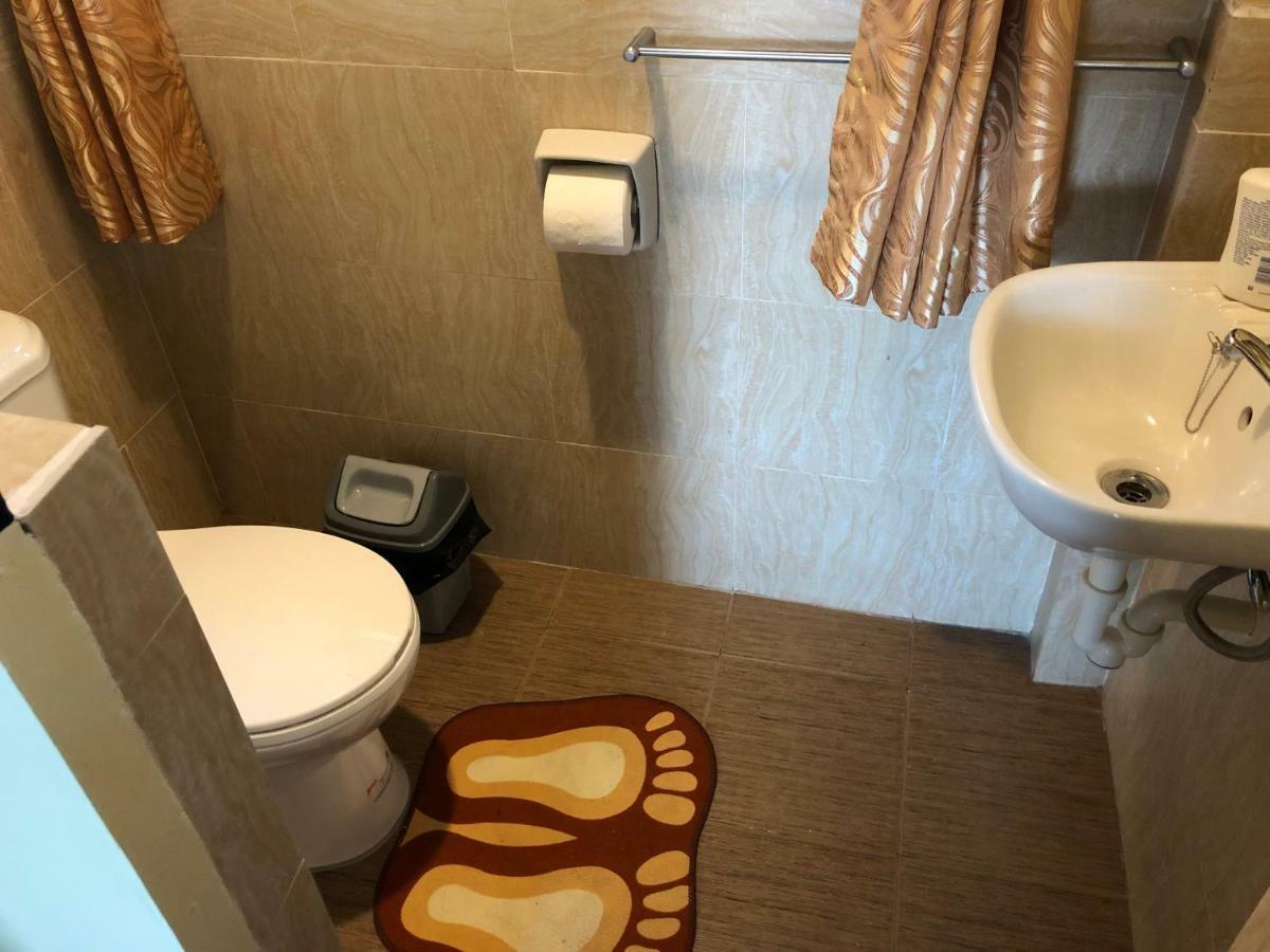 Bagac Native House With Beautiful Poolヴィラ エクステリア 写真